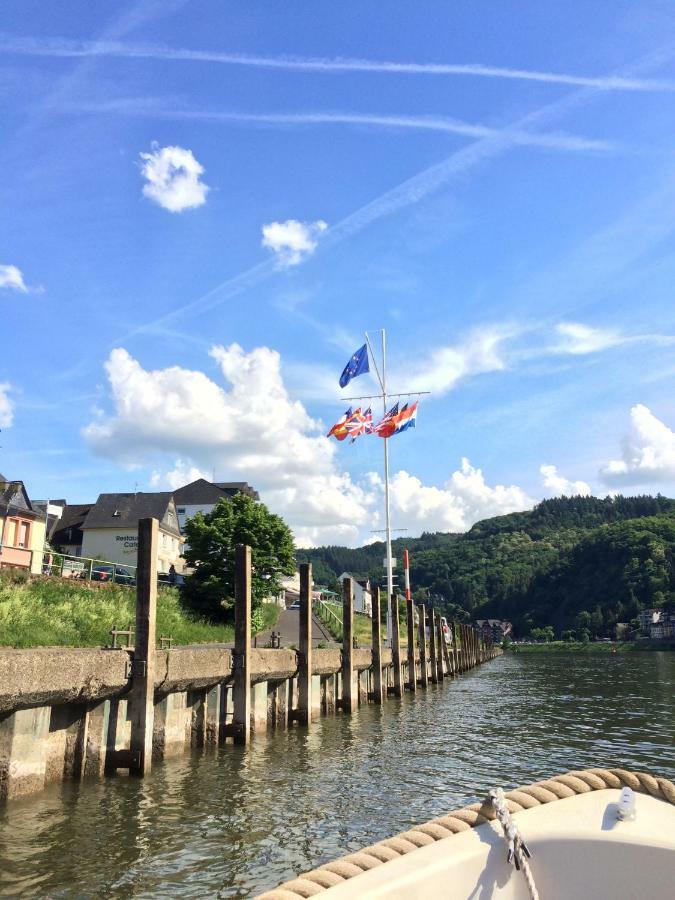Ferienwohnung Ambiente II Und III Klotten Bagian luar foto